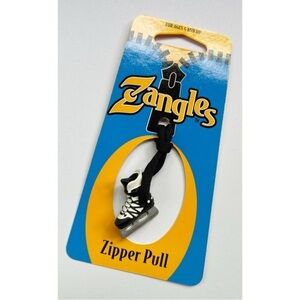 Zangles • NWT Hockey Skate Zipper Pull